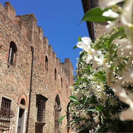 Palazzo Stiozzi Ridolfi Daire Certaldo Dış mekan fotoğraf